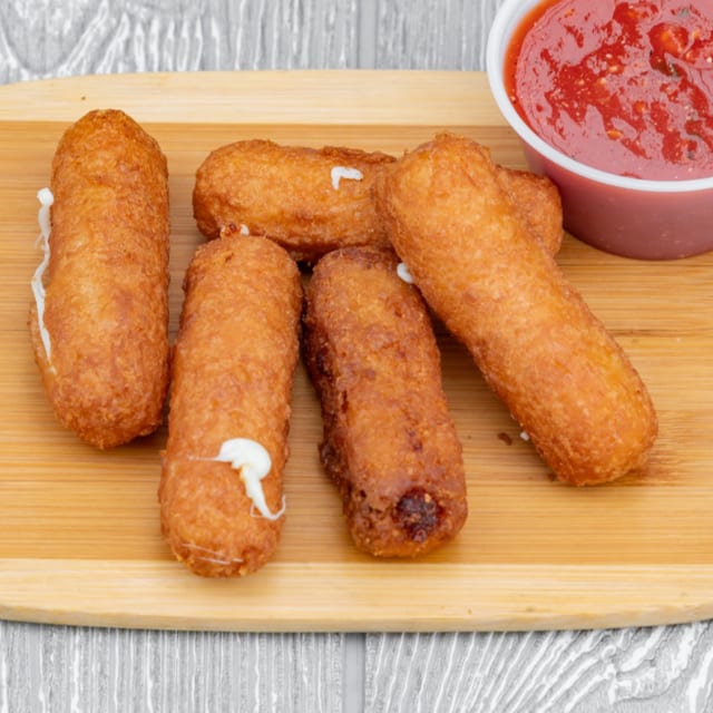 6 Piece Mozzarella Sticks.